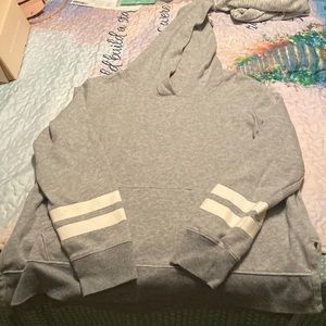 Old navy pullover